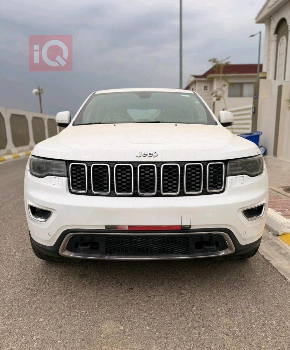 جيب جراند شيروكي